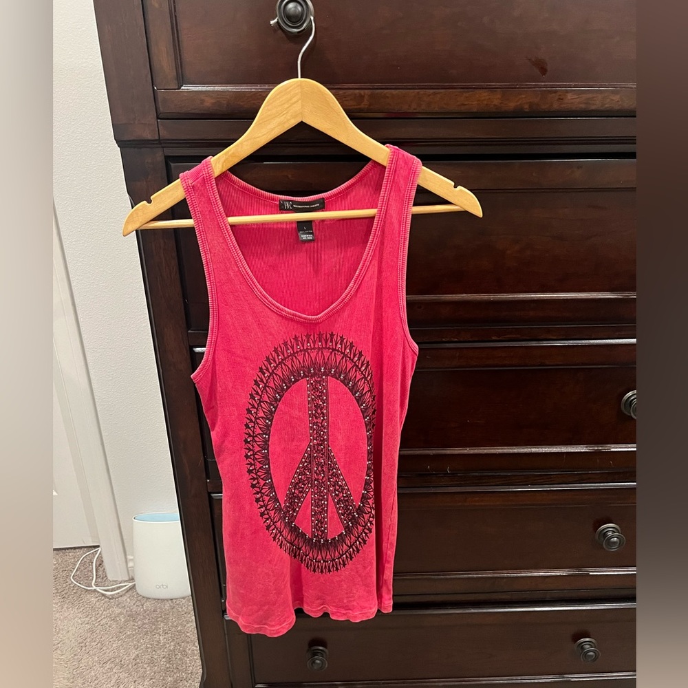 INC Intl Concepts “peace” tank top size large